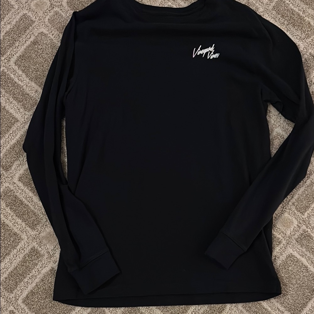 Vineyard Vines long sleeve shirt